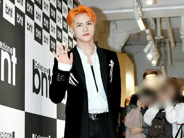 JBJ former member Kim Dong-han, participated in the opening ceremonial photocall of the fashion bran