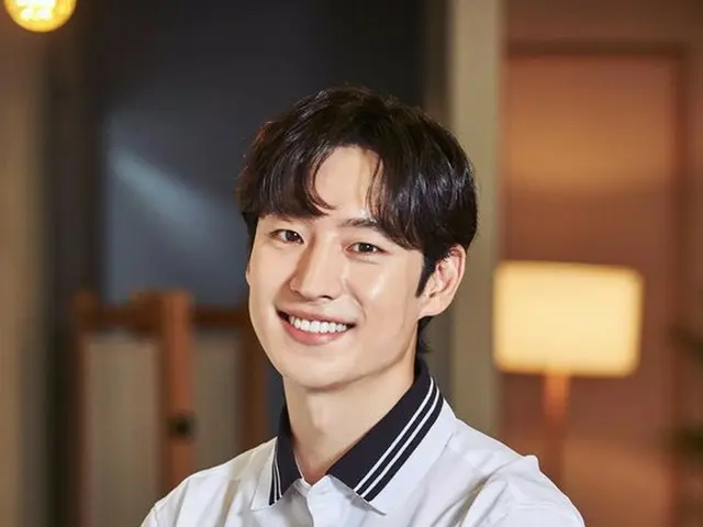 Actor Lee Je Hoon, JTBC Appearance confirmed in the new variety ”Traveler”.