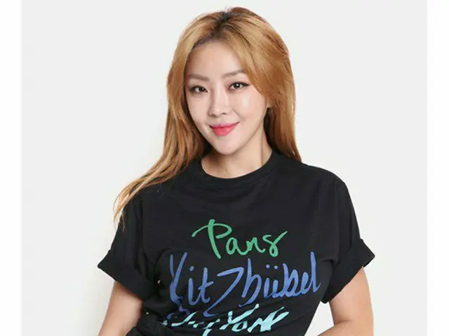 Brown Eyed Girls Narsha, an exclusive contract with DMOST entertainment.