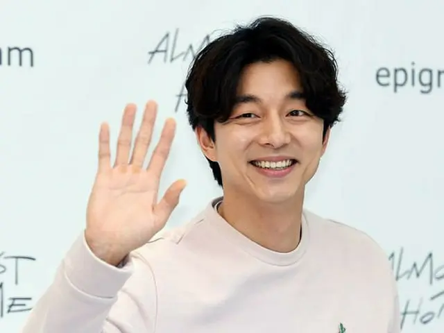 Gong Yoo, appearing in style brand events.