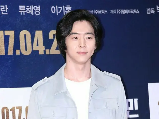 Actor Park Yoo Hwan attended the movie 'Special Citizen' VIP preview. @ Seoul ·COEX mega box.