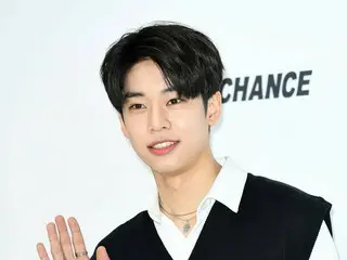 MXM Kim Dong Hyun attends the brand “CHANCECHANCE” 19S / S collection show comme
