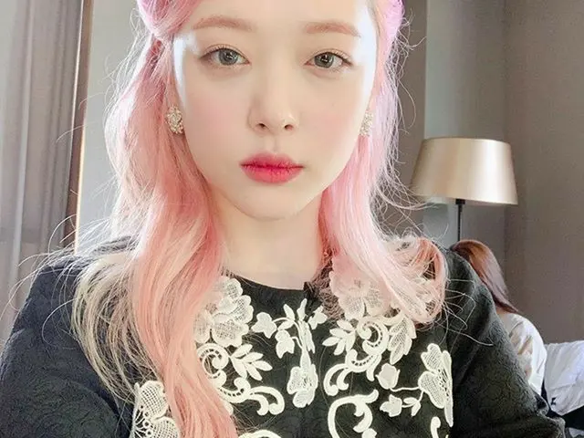 [G Official] f(x) former member Sulli, SNS updated.