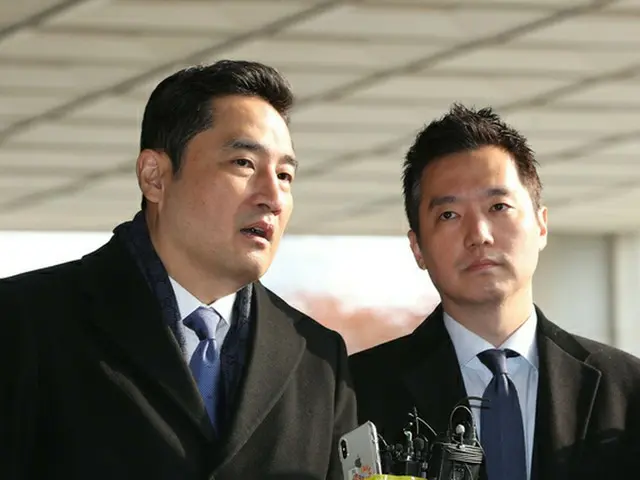 A female lawyer Kang Yong-suk, who claims damage to file a sexual assaultcomplaint against singer Ki