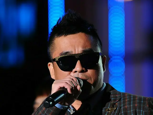 Sex Gun Assault alleged singer Kim Gun Mo, after all, canceled the national tourconcert. . National