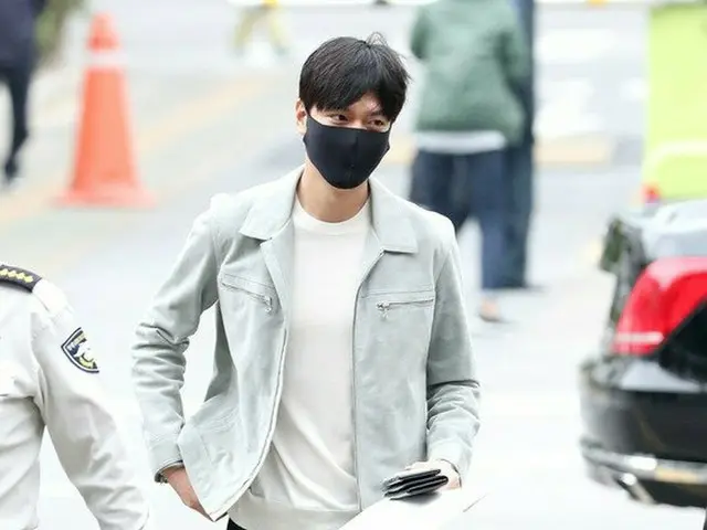 Lee Min Ho, also won the second trial in the ”mask pack” case. Ruling forcompensation of 100 million