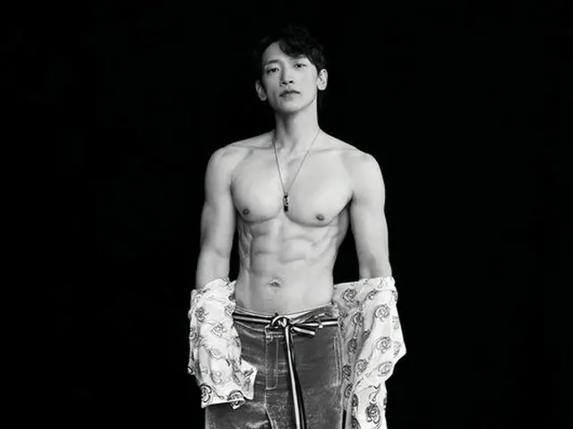 Rain with 10kg weight loss at home training: photos released. June issue of”Harper's BAZAAR”.