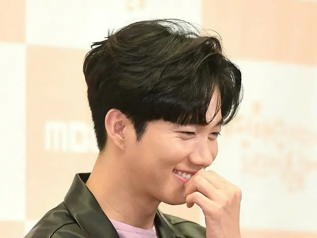 Geonil (Supernova) attended the production presentation of the new TV series”Lonely enough to love”.