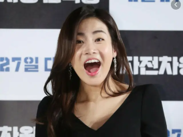 Actress #Kang Sora, to marry older ”non-entertainer” partner. ● Managementoffice officially announce