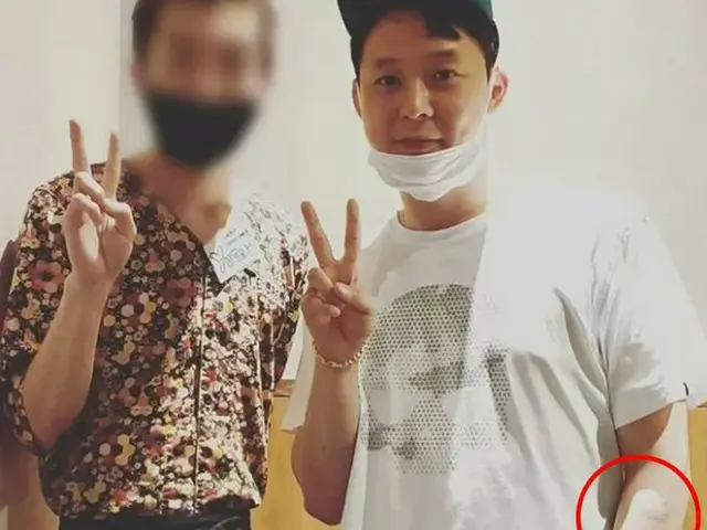 YUCHUN (former JYJ), Ex-Fiancée's face tattoo on his arms disappearancetrending.