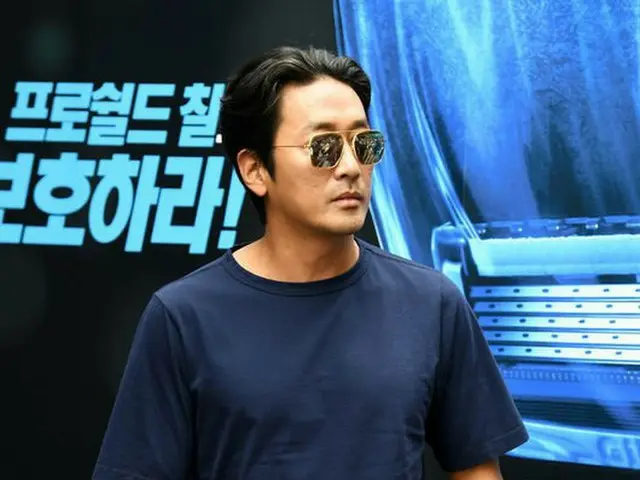 Actor Ha Jung Woo, ”Gillette” Attended the photo event of Shinchon WaterFestival. @ Seoul · Shinchon