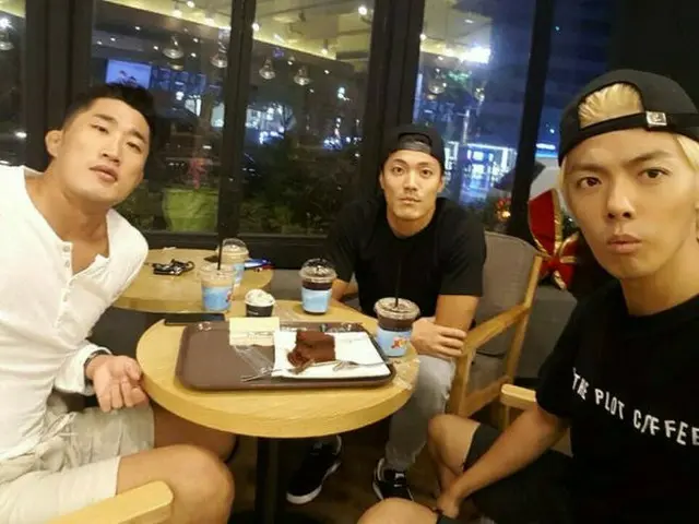 MIB former memberKangNam, updated SNS. With Kim Dong-hyun, Lee Jae-young.