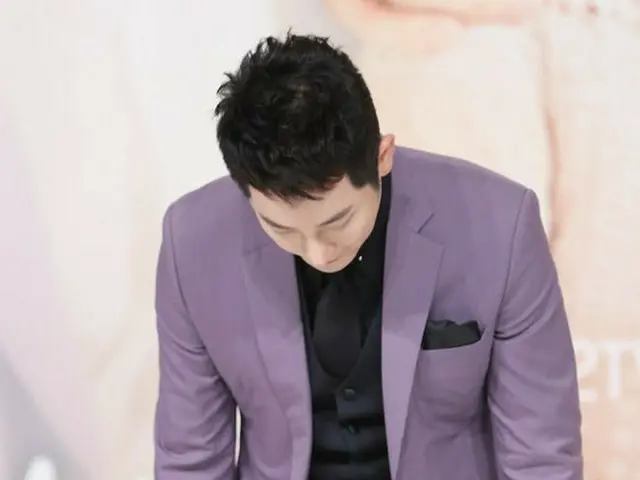 Actor Park Si Hoo, resufaces for the first time in 5 years in new TV series ”MyGolden Life.”. He apo