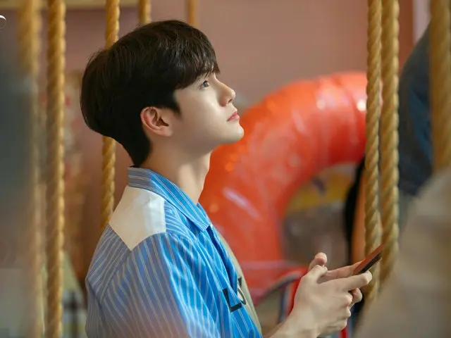 [D Official fan] [#ONG SUNG WOO] [Post] The first love remembered ▶ #Naver_Post#ONGSEONGWU ..