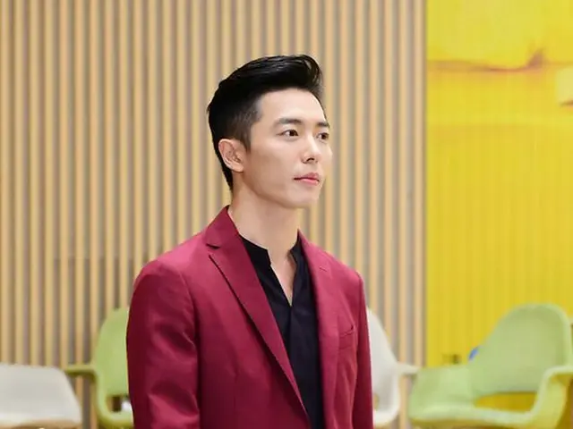 Actor Kim Jae Wook attended the press event for TV series 'Temperature of Love'.