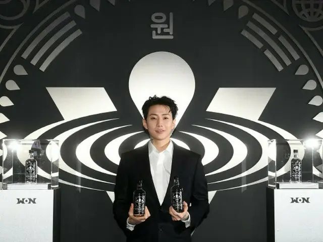 Jay Park's own brand of shochu ”WON SOJU” was oversold and will stop sellingonline for a month. .. ●