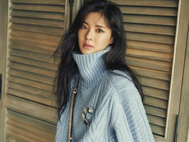 Actress Lee SunBin, released pictures. Grazia. Additions.