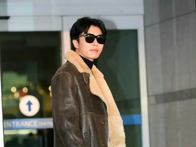 Actor Kim Jae Wook, departure to Hong Kong for the 2017 MAMA appearance. On themorning of 30th, Inch