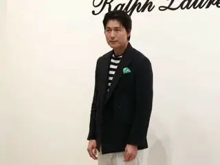 Jung Woo Sung participating in the Ralph Lauren SPRING 2024 presentation photo c