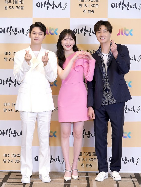 KARA former member JIYEONG, Jung Il Woo and TV Series "Sweet Munchies" production presentation