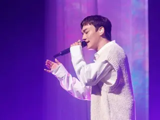 "EXO" CHEN completes his first solo live tour in Japan!