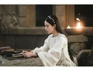 Actress Sin Se Gyeong looks like a classic beauty in a famous painting... followers are impressed by her artistic profile