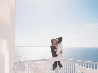 Actor Daniel H, wife Ru Kumagai and tender kiss... Newlyweds' daily life revealed like a movie