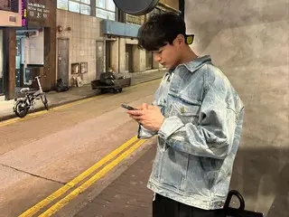 SHINee's Minho shares his memories in Hong Kong...A wonderful boyfriend look with a denim jacket
