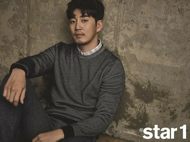 Actor Yoon Kye Sang, released pictures. Magazine ”star 1”