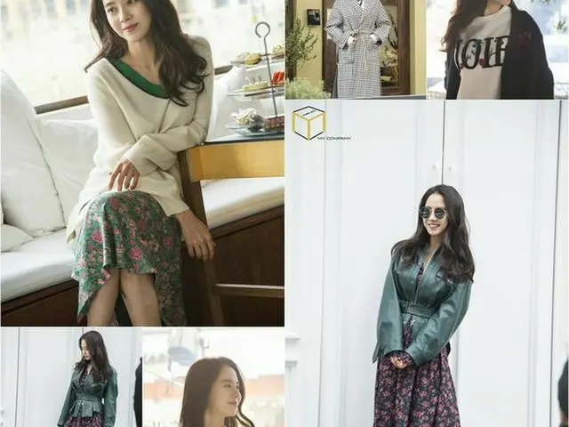 Actress Song Ji Hyo, released pictures. Beauty Queen's dignity.