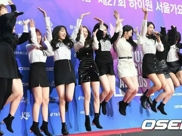 PRISTIN, appeared on Red Carpet. The ”27th High 1 Seoul Music Awards”.