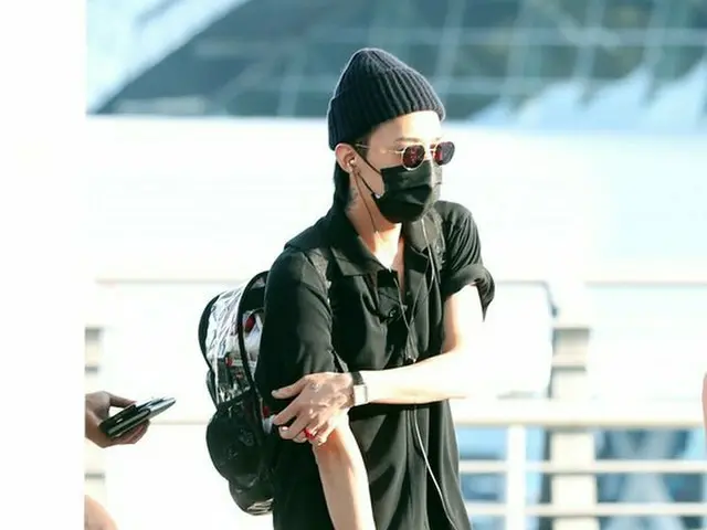 G-DRAGON (BIGBANG), Wanna get a Master's degree for postponement of enlistment? 