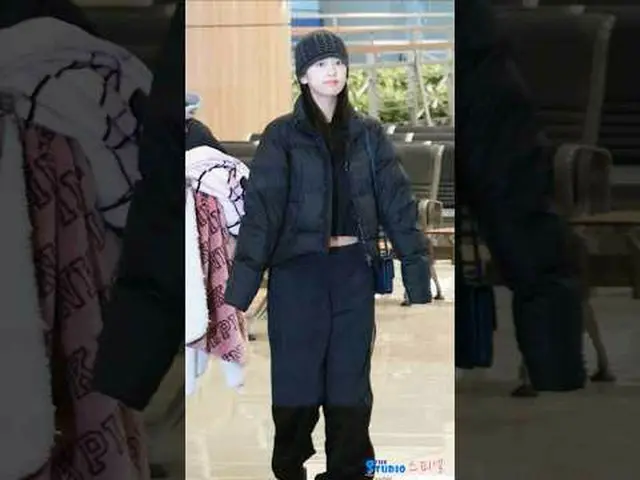 251123 IVE_ _  YUJIN_ри_рода airport depart fancam by 스피넬 #An Yu Jin _ _ (IVE)_ 