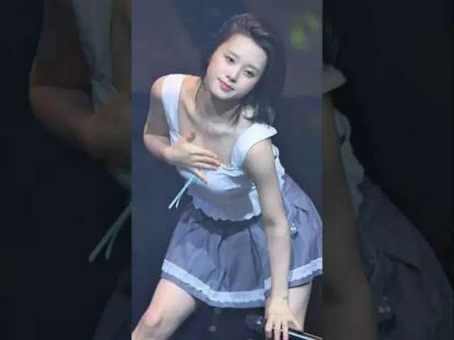 #LIGHTSUM_ _  #LIGHTSUM_  #NAYEON #POSE #pose 251002 Dowon University of Technol