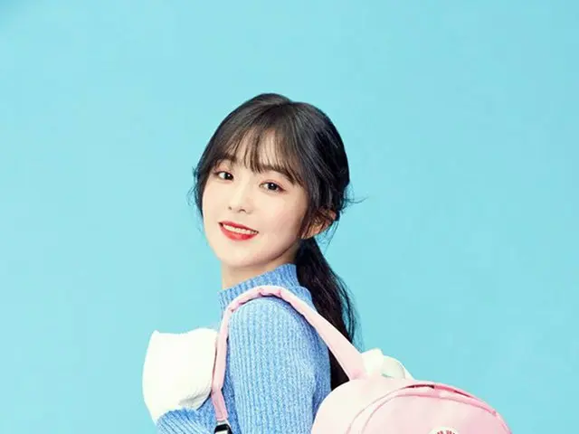 Red Velvet Irene, released pictures. "HAZZYS ACCESSORIES".
