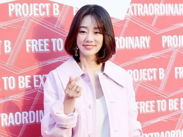Actress Choi Yei Jin, participating in a brand photo event. Seoul Street ArtCreation Center.