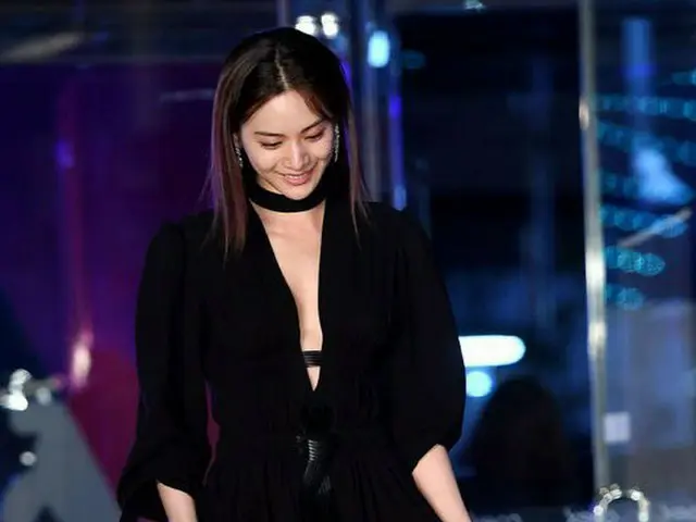 Nana (AFTERSCHOOL), Red carpet during the event. The 54th Peksan Art Award,Seoul COEX.