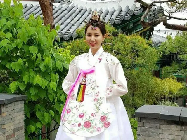 Actress Han ChaeA, wedding photo released. * No coverage of wedding ceremonies.The president of mana