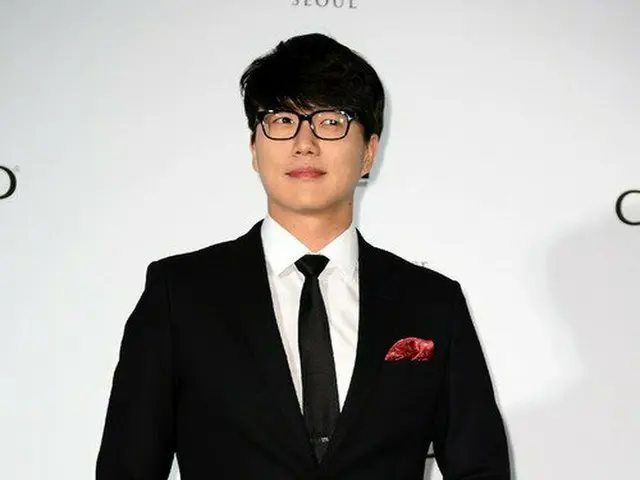 Singer Sung Si Kyung, will release a new song on the 25th. For the first time in7 months.