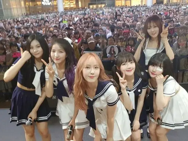 GFRIEND, Tokyo and Osaka "double speed dance" show off. Japanese fans are enthus