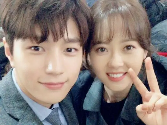 Go Ara photo with L (INFINITE). Co-starred in the TV Series "Miss Hammurabi".