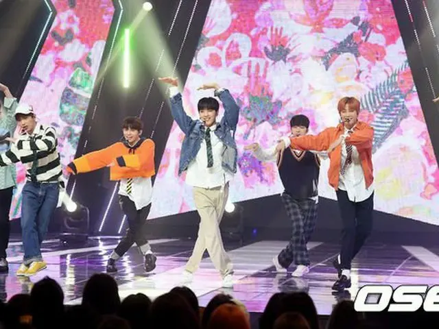 TOPSecret, appeared on MBC MUSIC "Show Champion".