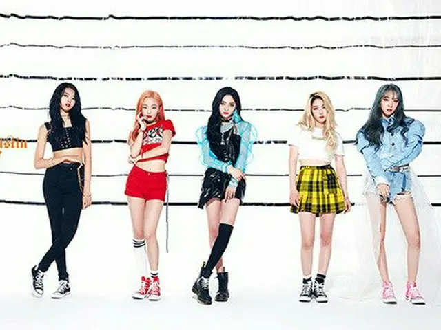 PRISTIN V, ”Get It” entered the top ten in iTunes in 26 countries. Denmark,Finland, France, Poland a
