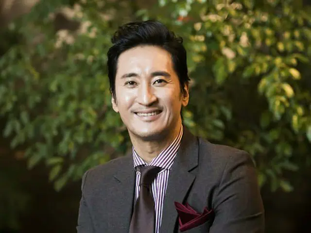 Actor Shin Hyun Joon, second child born. ● In May 2013, married a woman 12 yearsyounger. ● Following