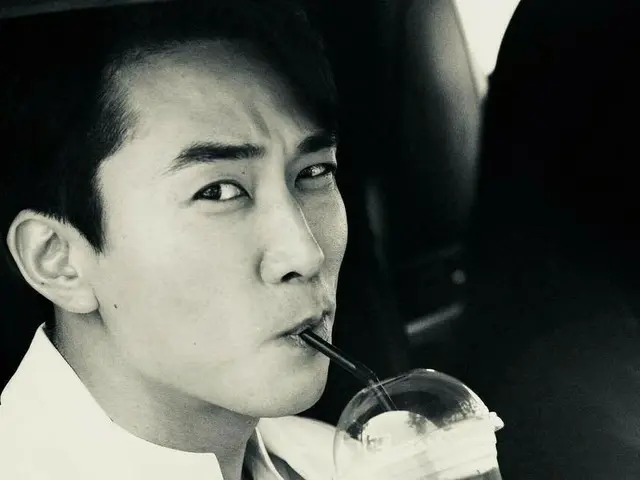 【G Official】 Actor Song Seung Heon, updated SNS.