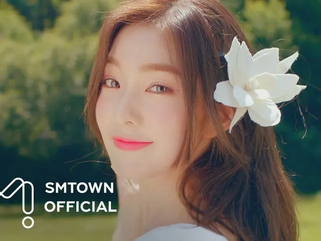 RED VELVET, a new song "Power Up" MV is released tonight at 6 o'clock. . 