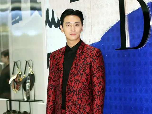 Actor Joo Ji Hoon, DIOR ”2018-2019 Fall Winter Collection” pop-up store attendedthe open ceremony. L