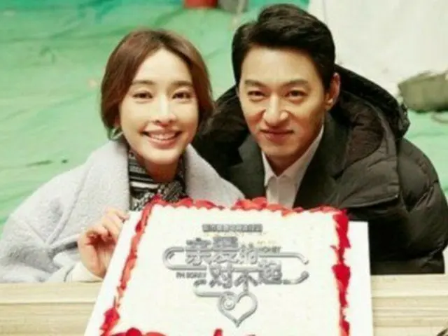 Actor Joo Jin Mo, ”A hot fetish theory.” The opponent who surfaced again isChinese actress Chan Lee.