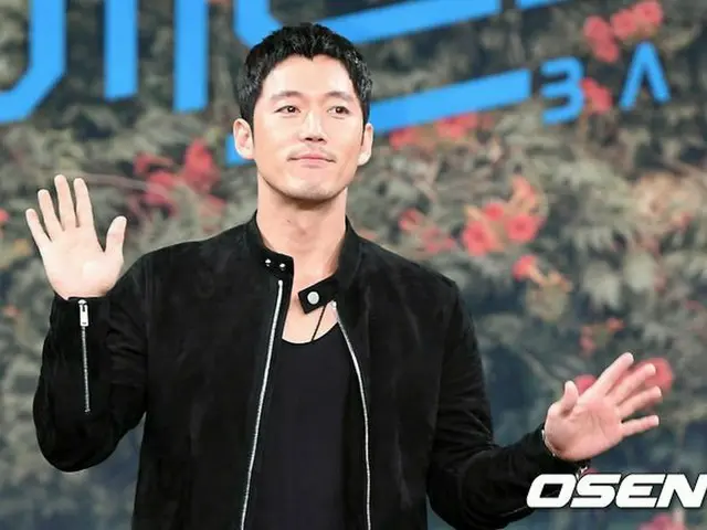 Actor Jang Hyuk attended the production presentation of MBC's new Mon-Tue TVSeries ”Bad Papa”. Seoul