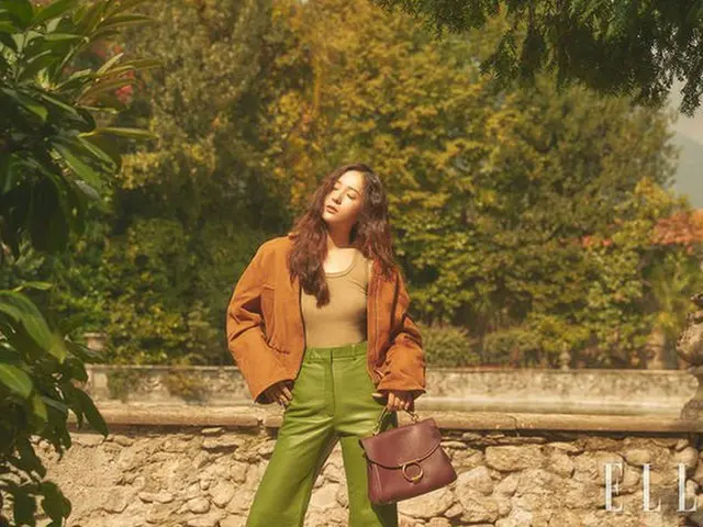 f(x) crystal, rphotos from ELLE.